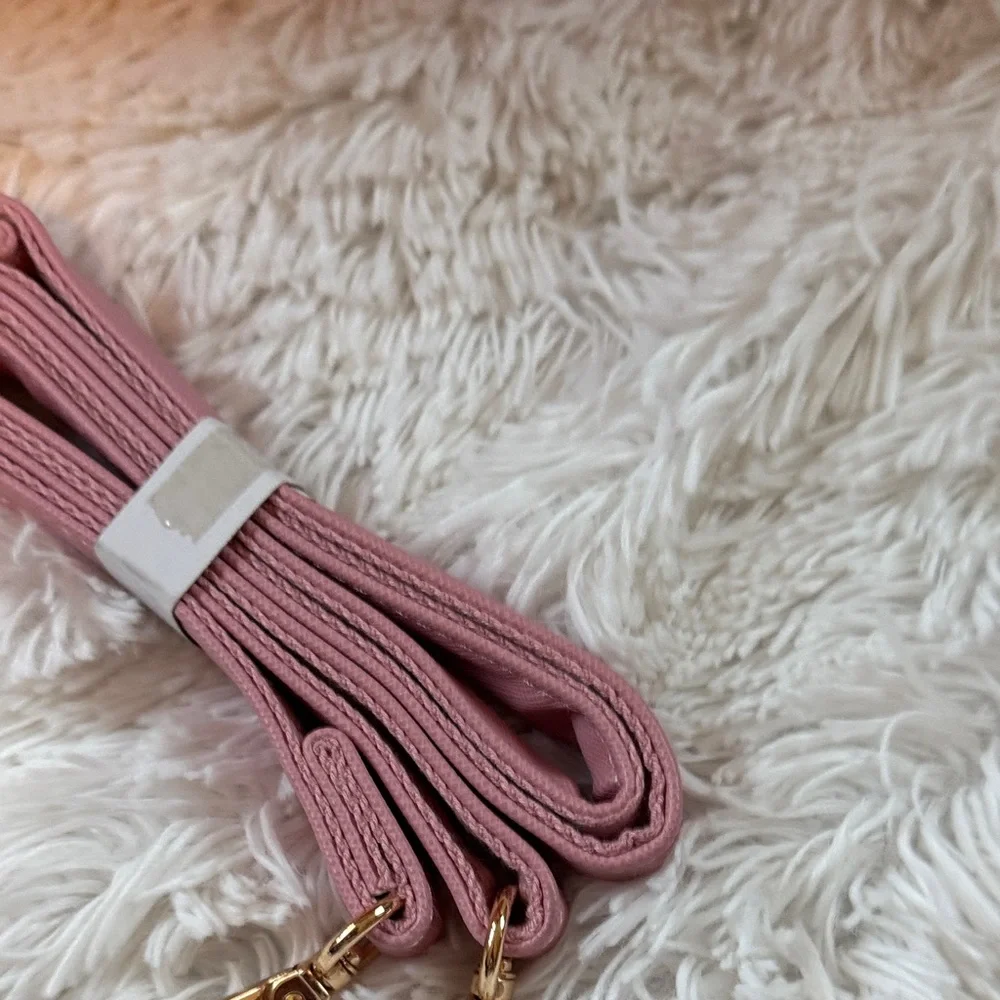 Rainsmore Waterproof Pink Laptop Bag/Brief Case Removable strap and Bow Tag